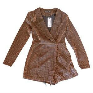 Brown romper with gold detail size 6 NWT